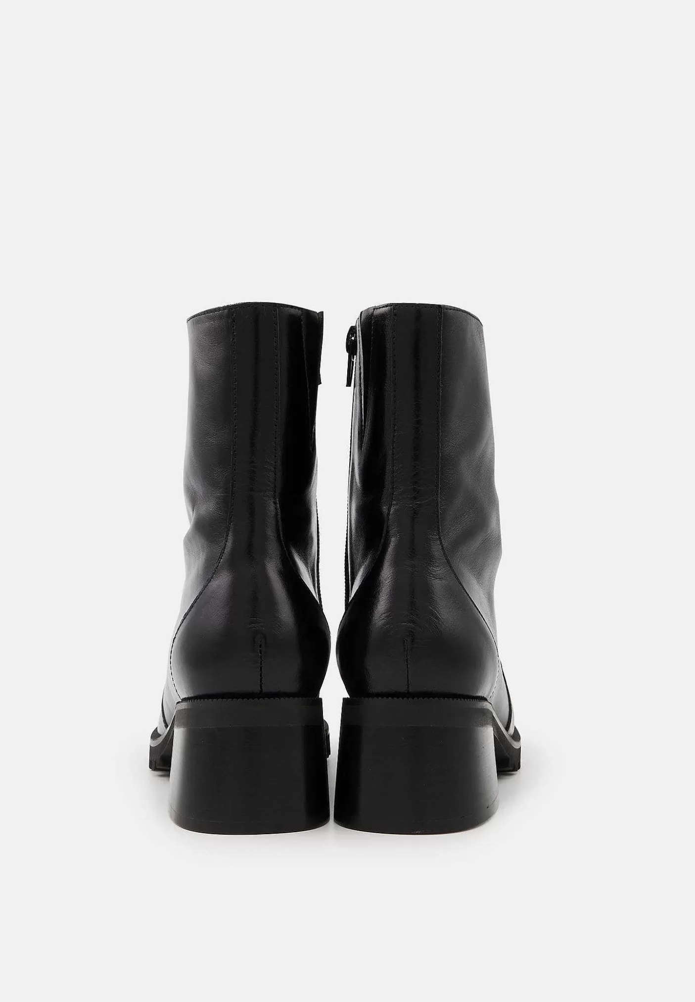 Bottes Et Bottines*Bons baisers Aria